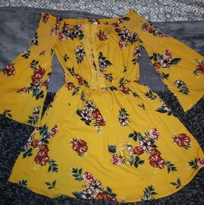 sz.Large off the shoulder bell sleeve dress